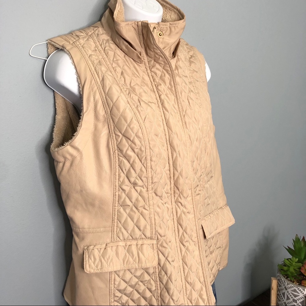 Daisy Shell Vest Large - Picture 3 of 7